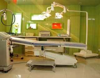 کلینیک کاشت مو ماه در شیراز