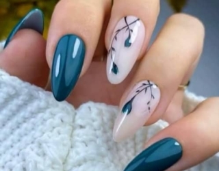 کاشت ناخن و زیبایی