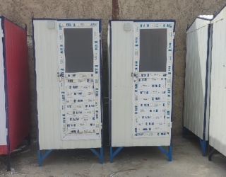 1000244598