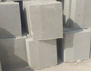 فرصتی طلایی برای پروژه‌های بندرعباس: جدول بتنی با بهترین قیمت!