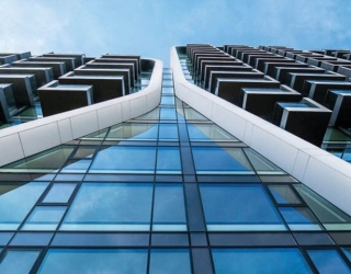 کرتین وال یونیتایز