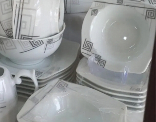 ظروف چینی 18نفره