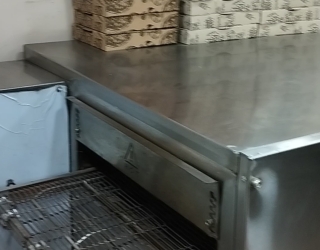 کمک آشپز فست فود 