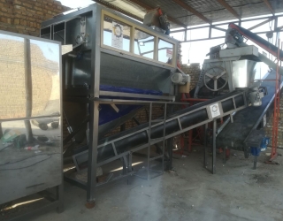 ماشین آلات کشاورزی و فرآوری پسته 