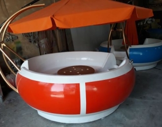 قایق موتوری گرد هشت نفره (سایبان دار) زرین کار