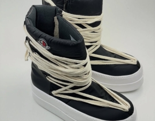 مرکز طراحی و تولید مدلهای کفش فشن و خاص روز دنیا