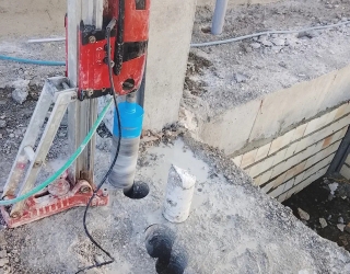 47b3de9c-11de-455c-b4a3-3e45dff83135