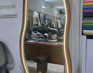 آینه نئونی ارایشگاهی