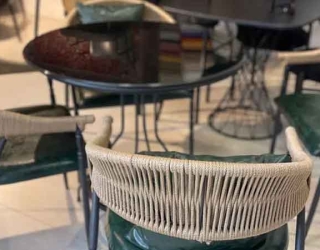 میز و صندلی برای کافه