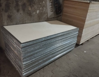 1000105710