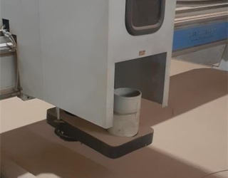 فروش دستگاه cnc چوب و وکیوم نو درحد صفر