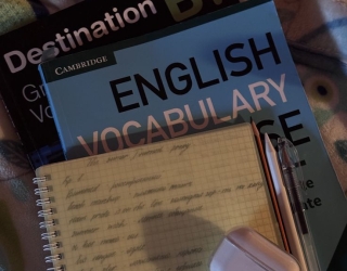 english تدریس زبان فرانسوی .کره ای .انگلیسی