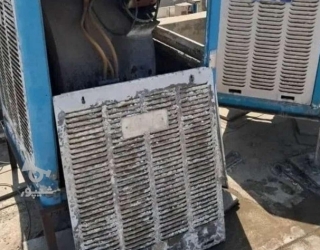 984