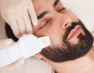 بهترین فیشال و پاکسازی پوست آقایان در قم