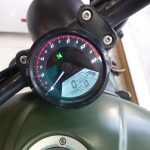 1000041179