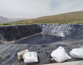 عایق سازی استخر آبیاری با ژئوممبران در عرض و ضخامت مختلف