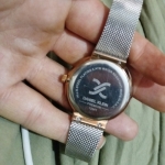 1000039123