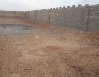 photo_۲۰۲۳-۰۸-۰۳_۱۳-۵۵-۴۱ زمین باغی 4 دیواری با آب / حاجی آباد