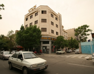 نارمک3طبقه190متری+2طبقه پارکینگ/بصورت مستغلات/فروش/تهاترباکلنگی