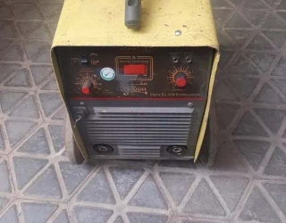 دستگاه جوش گام الکتریک ۵۰۰ برای جوشکاری صنعتی و کارگاهی دستگاه جوش گام الکتریک ۵۰۰ برای جوشکاری صنعتی و کارگاهی