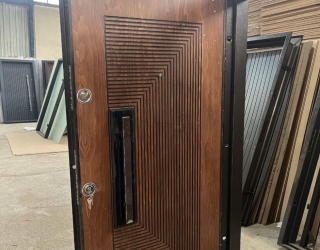 e587928b-af5d-4a59-ab29-0ce547b9c472 درب های ضدسرقت،داخلی،حریق