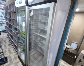 10830 یخچال ویترینی